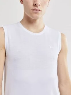 Craft Fuseknit Light Mouwloos Ondershirt Wit Heren -Craft Winkel 1908842 900000 fuseknit light rn sl c3 preview