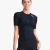 2XU Aero Tri Top Korte Mouw Zwart Dames 1 2XU Aero Tri Top Korte Mouw Zwart Dames -Craft Winkel 2xu aero sleeved top wt6666a blk wht 003