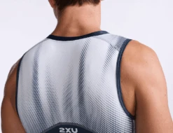 2XU Light Speed Front Zip Trisuit Mouwloos Wit/blauw Heren -Craft Winkel 2xu light speed front zip trisuit mt6660d mdn wht 020