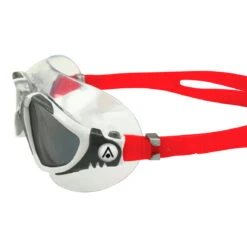 Aqua Sphere Vista Donkere Lens Zwembril Wit/rood -Craft Winkel aqua sphere zwembril vista ms5600915ld white red ld 05 01