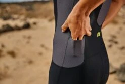 Zone3 Aquaflo Plus Mouwloos Trisuit Zwart Dames -Craft Winkel aquaflo 21copy 1