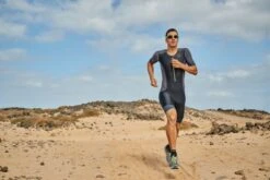 Zone3 Aquaflo Plus Mouwloos Trisuit Zwart Dames -Craft Winkel aquaflo 25copy 1