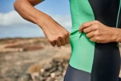 Zone3 Aquaflo Plus Korte Mouw Trisuit Zwart/mint Dames -Craft Winkel aquaflo 39copy