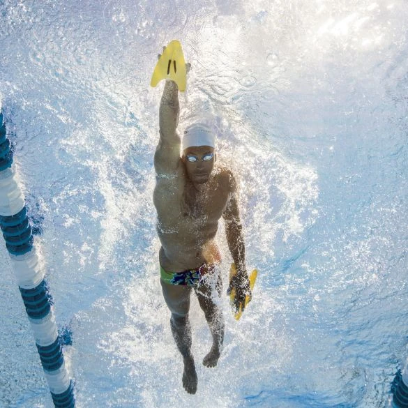 Finis Freestyler Handpeddels Geel 5 Finis Freestyler Handpeddels Geel - Afbeelding 3