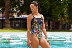 Funkita Macaw Magic Single Strap Badpak Dame 11 Funkita Macaw Magic Single Strap Badpak Dame -Craft Winkel funkita fs15l macaw magic 02