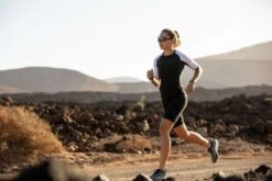 Orca Athlex Aero Race Trisuit Korte Mouw Zwart/wit Dames -Craft Winkel orca trisuits dames race suit korte mouw mp51tt00 11