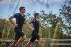 Zone3 Aeroforce X Korte Mouw Trisuit Zwart/grijs Dames 9 Zone3 Aeroforce X Korte Mouw Trisuit Zwart/grijs Dames -Craft Winkel zone3 trisuits dames aeroforce x short sleeve zwart grijs ts20wafs101 011