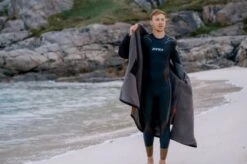 Zone3 Oversized Heat Tech Polar Fleece Parka Jas -Craft Winkel zone3 zwemaccessoires oversize heat teach parka robe 12